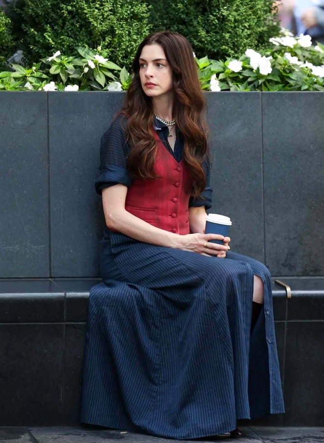 Bắt đầu thất vọng về Anne Hathaway: Yêu nữ hàng hiệu của 20 năm trước có thể thành dĩ vãng- Ảnh 13.