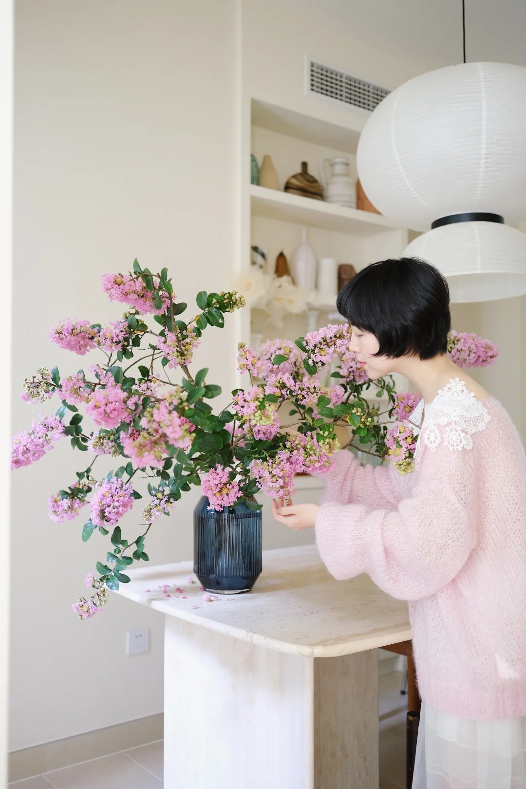 Mùa hoa tử vi này qua rồi, tôi cứ tiếc mãi: Chưng một bình trong nhà, phúc khí như tràn đầy, mọi sự an yên bền lâu - Ảnh 2. Mùa hoa tử vi này qua rồi, tôi cứ tiếc mãi: Chưng một bình trong nhà, phúc khí như tràn đầy, mọi sự an yên bền lâu - Ảnh 2.