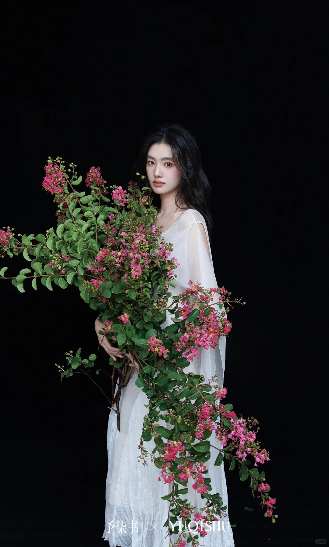 Mùa hoa tử vi này qua rồi, tôi cứ tiếc mãi: Chưng một bình trong nhà, phúc khí như tràn đầy, mọi sự an yên bền lâu - Ảnh 24. Mùa hoa tử vi này qua rồi, tôi cứ tiếc mãi: Chưng một bình trong nhà, phúc khí như tràn đầy, mọi sự an yên bền lâu - Ảnh 24.