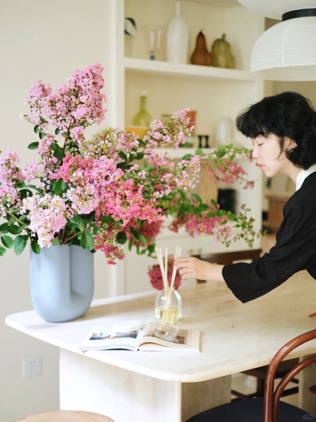 Mùa hoa tử vi này qua rồi, tôi cứ tiếc mãi: Chưng một bình trong nhà, phúc khí như tràn đầy, mọi sự an yên bền lâu - Ảnh 6. Mùa hoa tử vi này qua rồi, tôi cứ tiếc mãi: Chưng một bình trong nhà, phúc khí như tràn đầy, mọi sự an yên bền lâu - Ảnh 6.