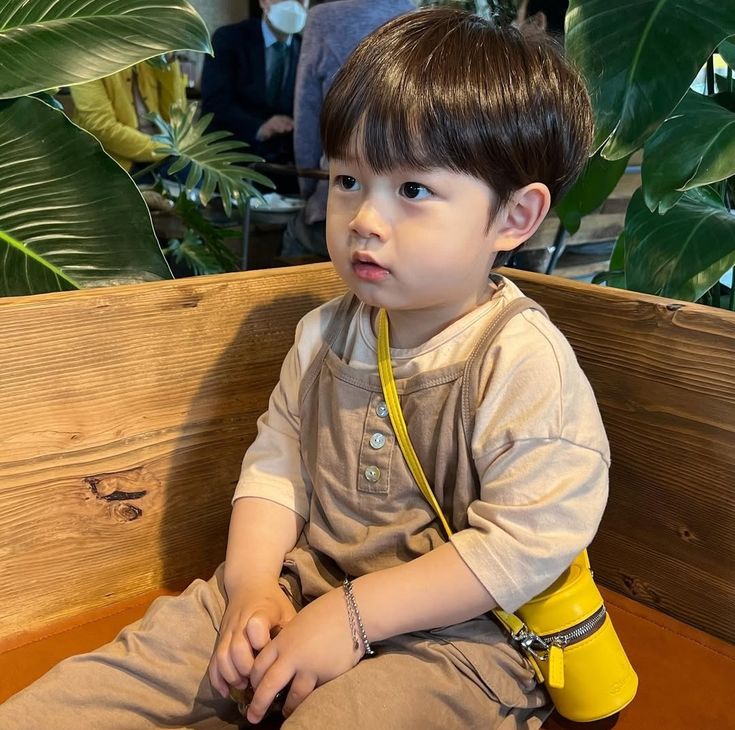 Nếu bố mẹ có con trai, đừng để những hành động vô thức này hủy hoại bản lĩnh của con khi trưởng thành- Ảnh 2. Nếu bố mẹ có con trai, đừng để những hành động vô thức này hủy hoại bản lĩnh của con khi trưởng thành- Ảnh 2.