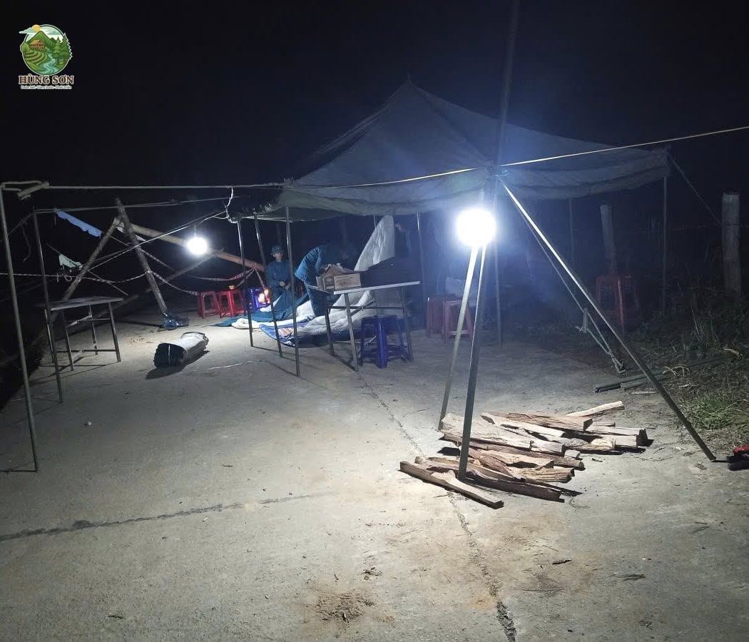 Sạt lở kinh hoàng ở Đà Nẵng: