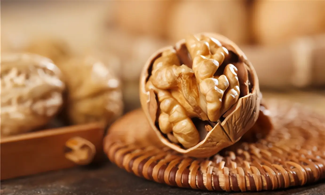 Vào mùa đông, dù giàu hay nghèo cũng nên ăn 8 thực phẩm được coi là