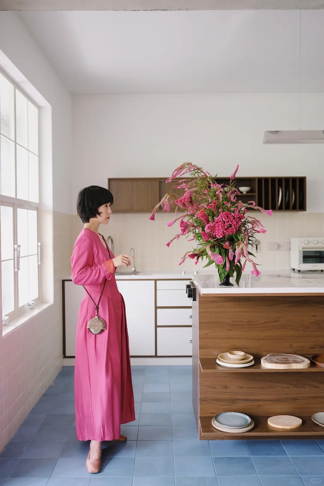 Hoa mào gà: Tưởng quê mùa mà cắm lên lại sang rực rỡ, chơi Tết đẹp mê và hút phú quý vào nhà - Ảnh 4. Hoa mào gà: Tưởng quê mùa mà cắm lên lại sang rực rỡ, chơi Tết đẹp mê và hút phú quý vào nhà - Ảnh 4.