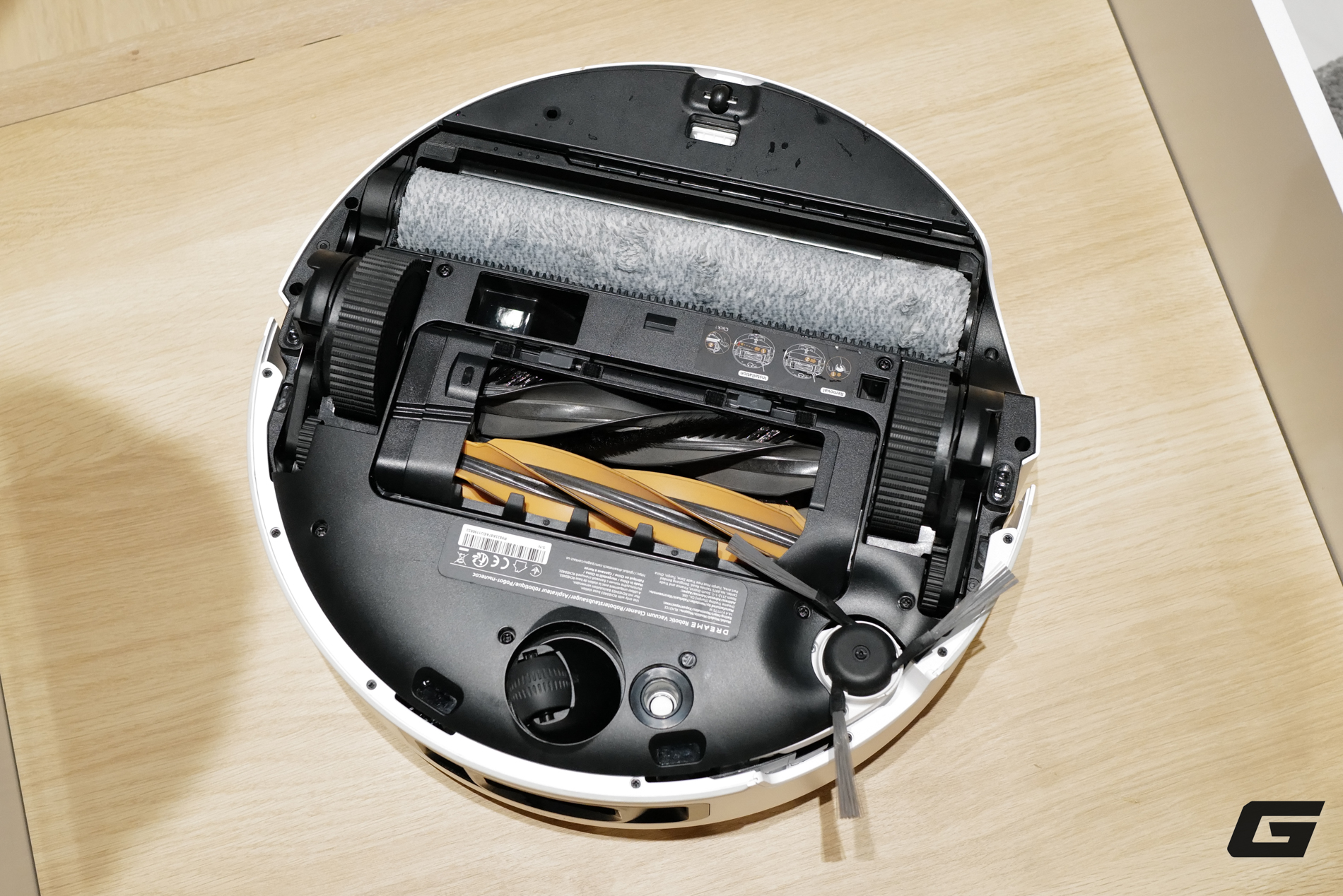 Dreame mang bộ đôi robot hút bụi