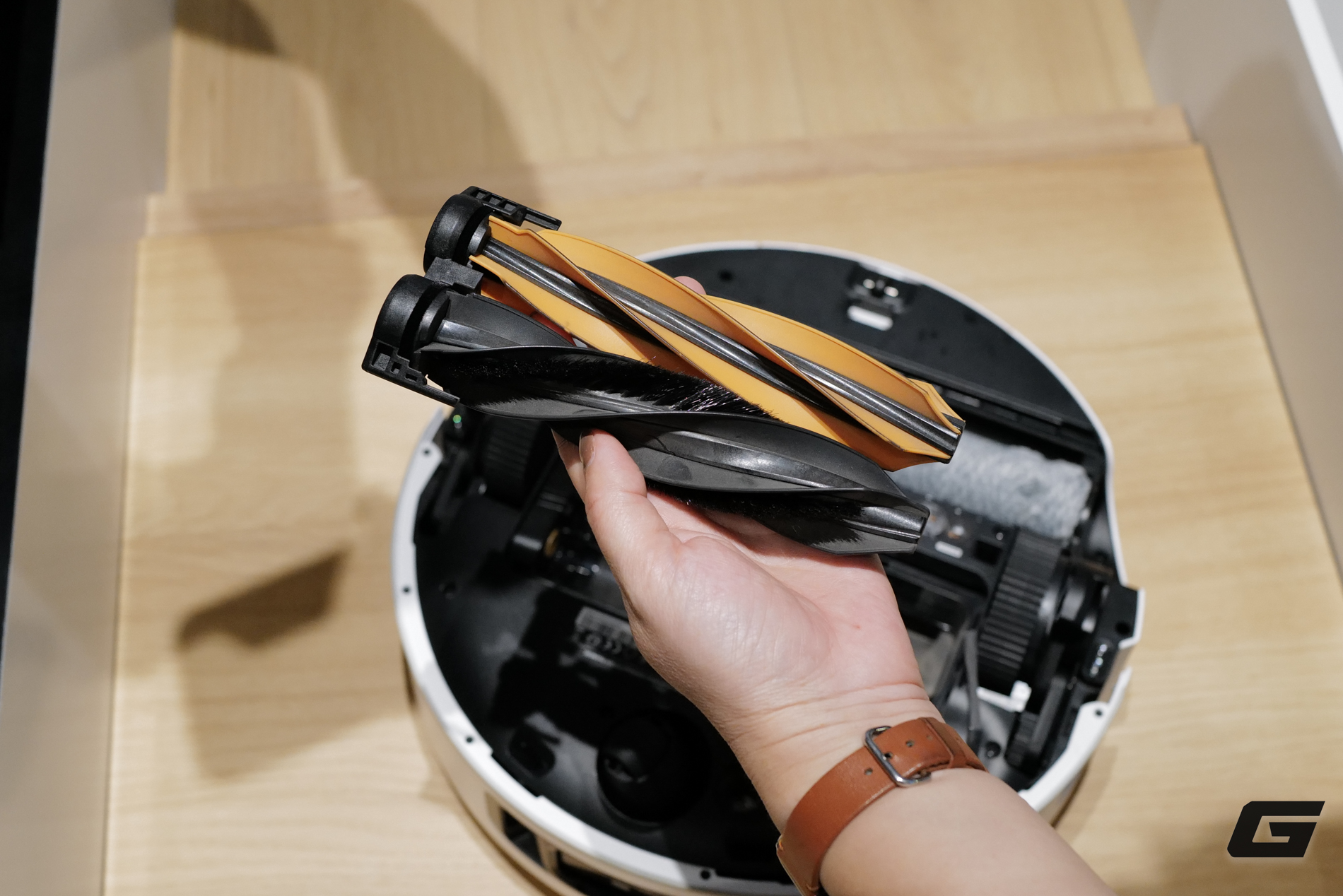 Dreame mang bộ đôi robot hút bụi