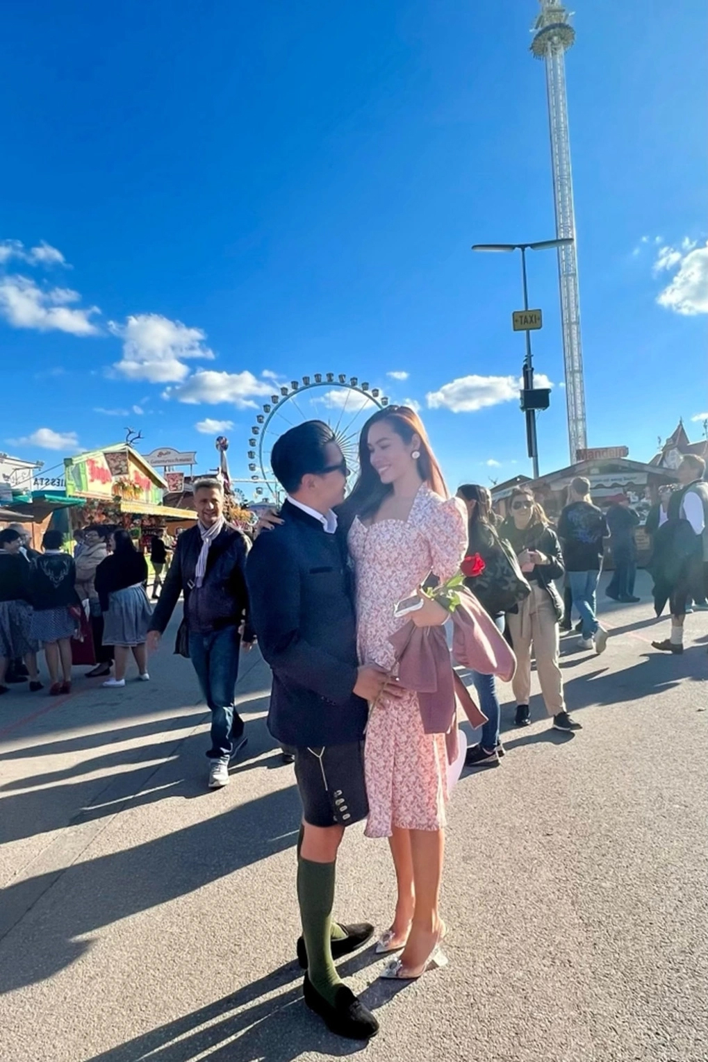 Bí mật muốn giấu kín của Á hậu Việt có con với chồng Việt kiều hơn 2 tuổi, vừa gặp đã muốn cưới- Ảnh 3. Bí mật muốn giấu kín của Á hậu Việt có con với chồng Việt kiều hơn 2 tuổi, vừa gặp đã muốn cưới- Ảnh 3.