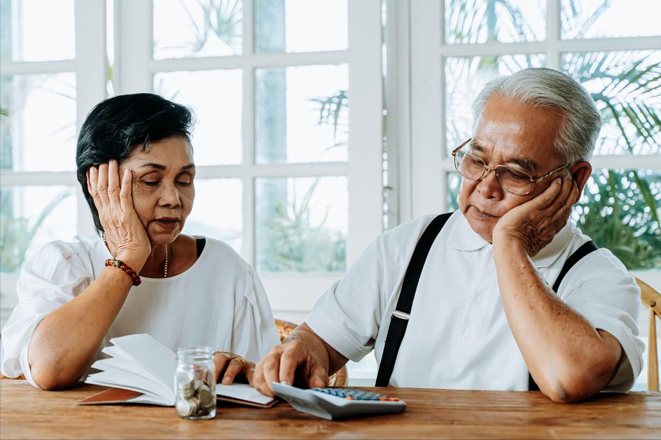 Càng giữ tiền chặt, tuổi già càng trống rỗng – bài học tôi phải trả giá ở tuổi 70 - Ảnh 5.