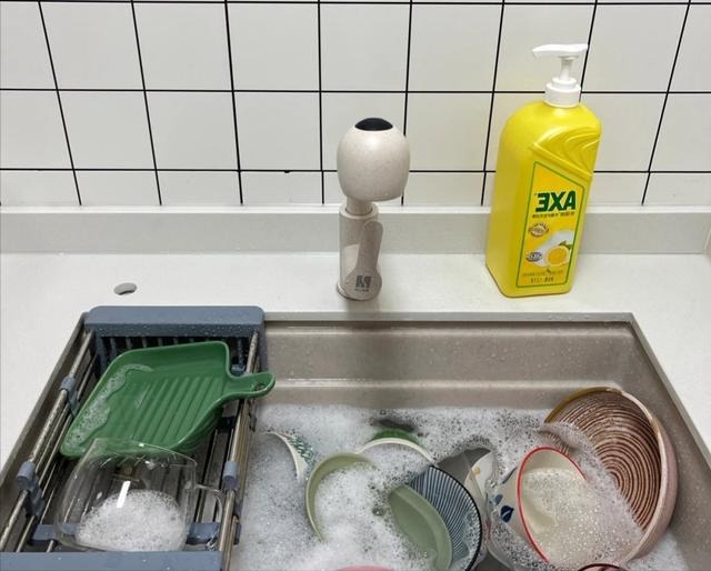 Hóa đơn điện nước tăng 25%, tôi mới biết 3 thói quen nhỏ trong nhà đang khiến mình mất thêm cả triệu mỗi tháng - Ảnh 4.