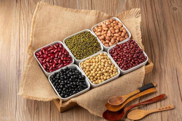 Một người đàn ông tử vong thương tâm do thiếu kali! Bác sĩ khuyên: Thà ăn ít 1 món còn hơn thiếu món giàu kali- Ảnh 4. Một người đàn ông tử vong thương tâm do thiếu kali! Bác sĩ khuyên: Thà ăn ít 1 món còn hơn thiếu món giàu kali- Ảnh 4.