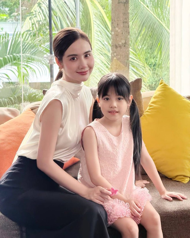 Huyền Lizzie cắt gắt một thứ để có vòng eo 56cm- Ảnh 3.