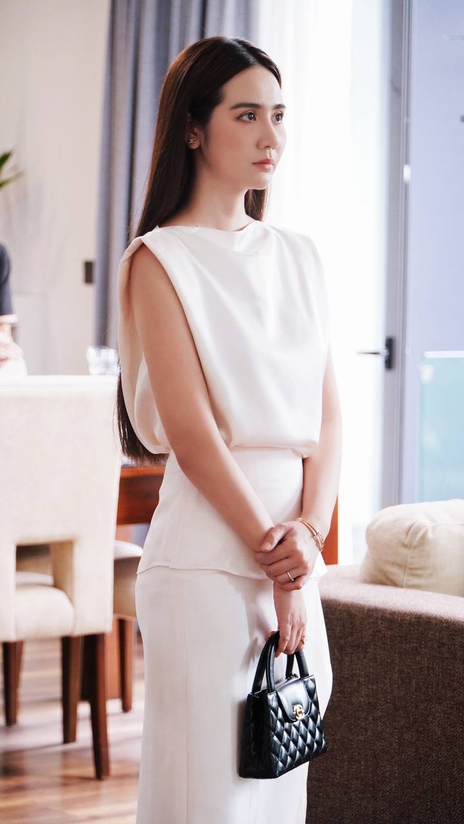 Huyền Lizzie cắt gắt một thứ để có vòng eo 56cm- Ảnh 2.