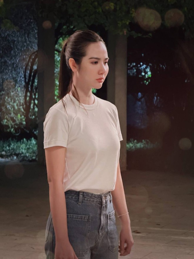 Huyền Lizzie cắt gắt một thứ để có vòng eo 56cm- Ảnh 5.