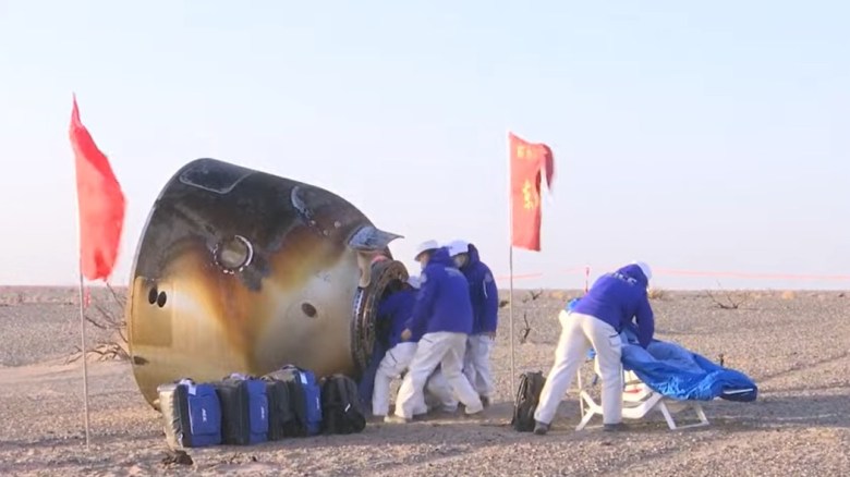 shenzhou-20-crew-return-shenzhou21-landing-chen-dong-extraction-cctv-bacc-14nov-2025-17633106008441608829086-1763354346798-17633543486511838673772.jpg