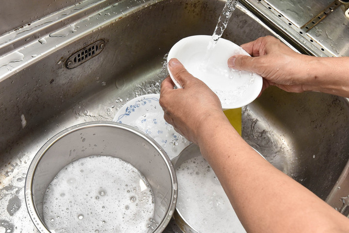 Hóa đơn điện nước tăng 25%, tôi mới biết 3 thói quen nhỏ trong nhà đang khiến mình mất thêm cả triệu mỗi tháng - Ảnh 3.