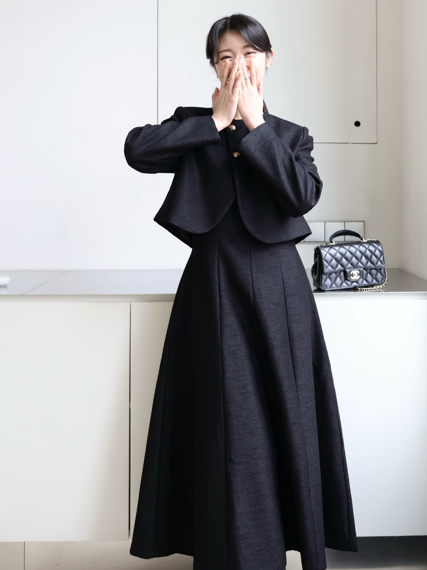 Mặc gì đi làm ngày rét mướt: 4 công thức đơn giản, đủ ấm áp mà vẫn chuẩn thanh lịch - Ảnh 10.