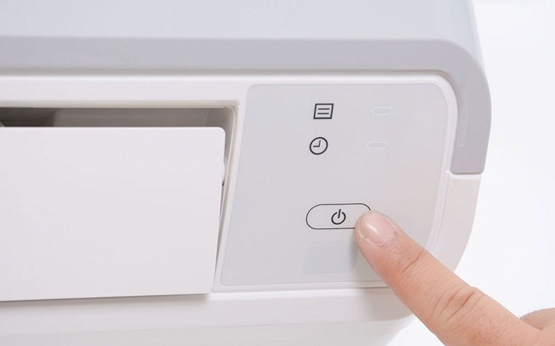 Tôi đổi 3 thói quen buổi tối – và chỉ sau 1 tháng đã giảm được 900 nghìn tiền sinh hoạt - Ảnh 1.