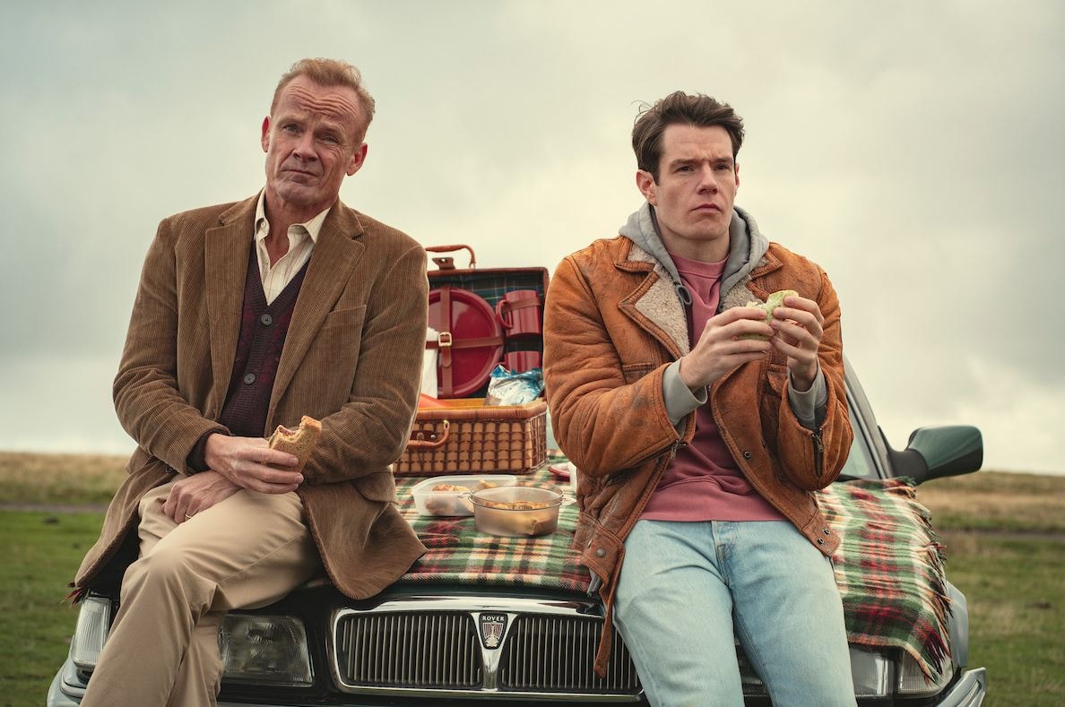 Xem phim Sex Education, tôi đã dũng cảm đối diện với mẹ ruột mình sau 10 năm cắt đứt quan hệ- Ảnh 2.