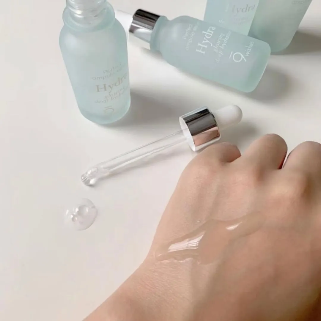 Skincare thông minh: Chỉ cần đúng 3 lọ serum này để giải quyết mọi vấn đề da - Ảnh 5. Skincare thông minh: Chỉ cần đúng 3 lọ serum này để giải quyết mọi vấn đề da - Ảnh 5.