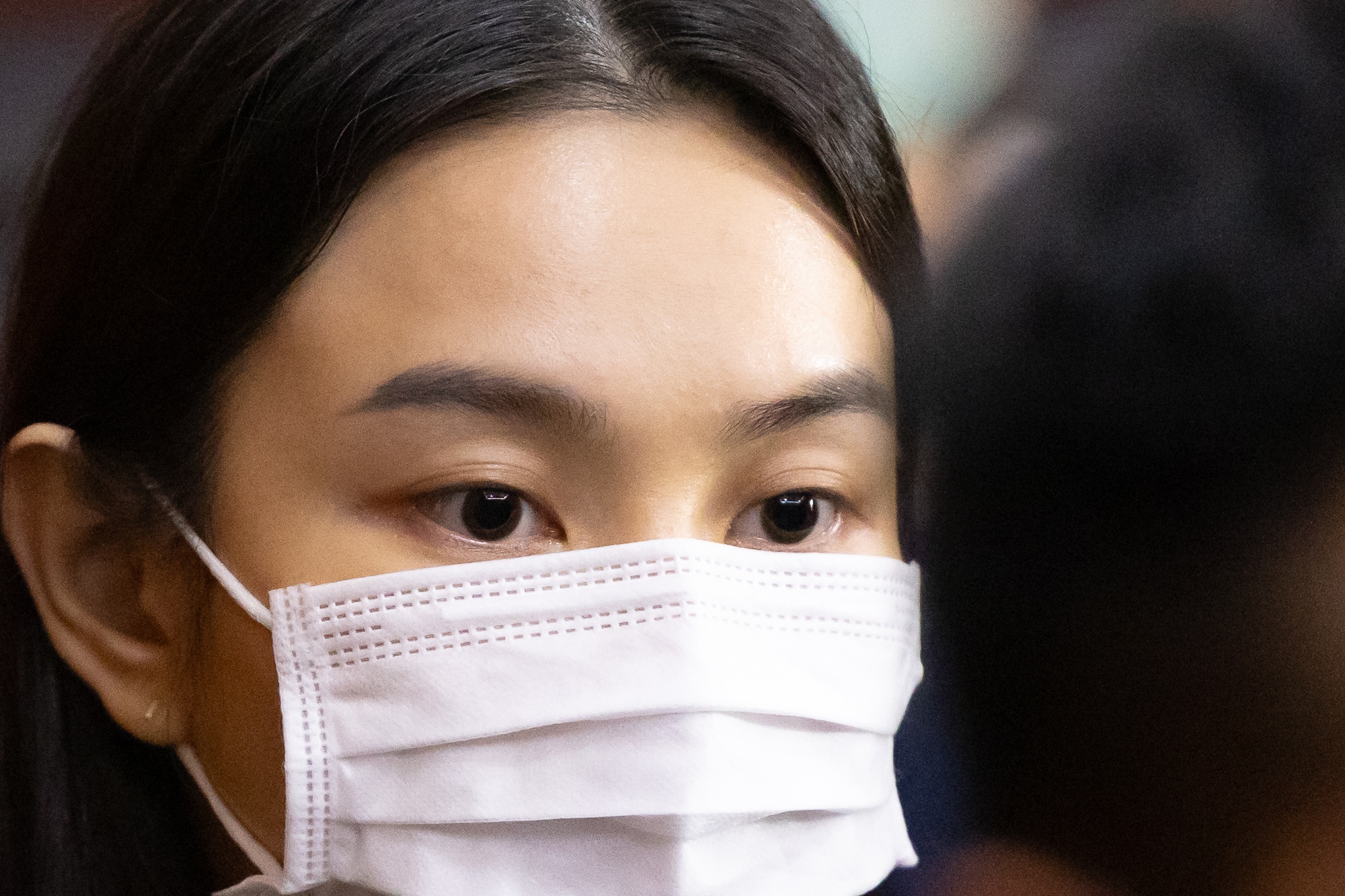 Tiếp tục xét xử vụ kẹo Kera: Hằng Du Mục và Quang Linh Vlogs lộ rõ vẻ mệt mỏi- Ảnh 7.