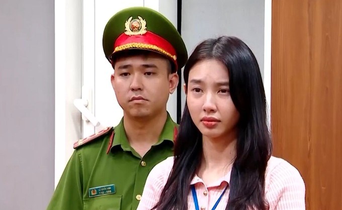 Xét xử hoa hậu Thuỳ Tiên, Quang Linh Vlogs: Nộp 9,7 tỷ đồng khắc phục, các bị cáo đối diện mức án nào? - Ảnh 2.