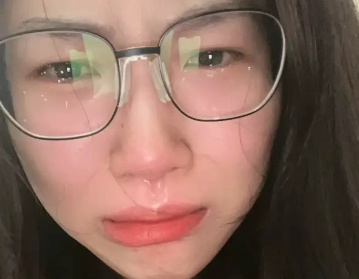 Người mẹ thẳng thừng tuyên bố &quot;ghét giáo viên chủ nhiệm của con&quot; chỉ vì 1 điều, dân mạng phản pháo: &quot;Chị quá khó chiều!&quot;- Ảnh 1.