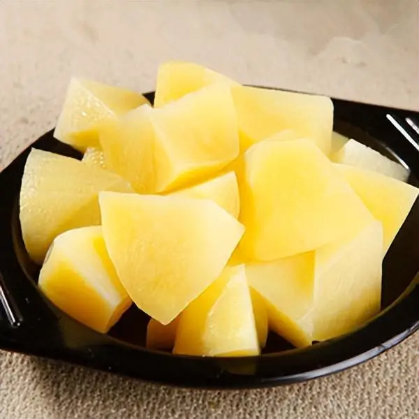 1 củ khoai tây = 10 quả táo, lượng kali gấp 24 lần chuối, ăn đều giúp tim khỏe, da đẹp, đẩy lùi lão hóa!- Ảnh 3. 1 củ khoai tây = 10 quả táo, lượng kali gấp 24 lần chuối, ăn đều giúp tim khỏe, da đẹp, đẩy lùi lão hóa!- Ảnh 3.