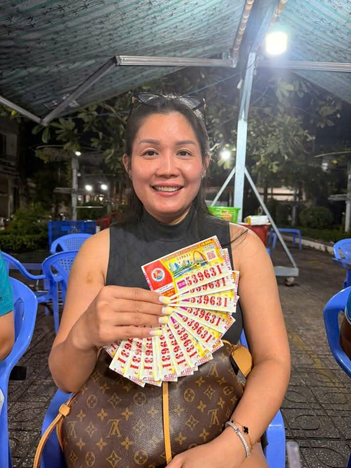 Xổ số miền Nam: Tây Ninh trúng độc đắc 5 lần chỉ trong 8 ngày - Ảnh 1. Xổ số miền Nam: Tây Ninh trúng độc đắc 5 lần chỉ trong 8 ngày - Ảnh 1.