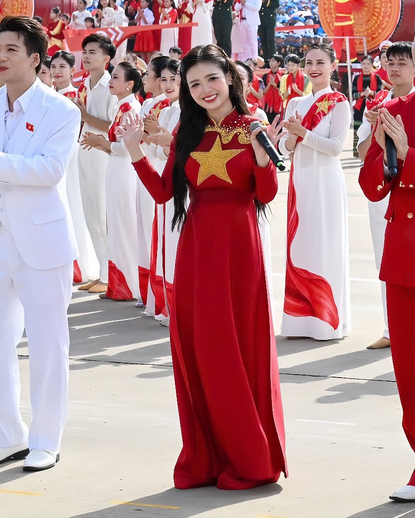 Giảng viên thanh nhạc đắt show nhất Việt Nam- Ảnh 2.