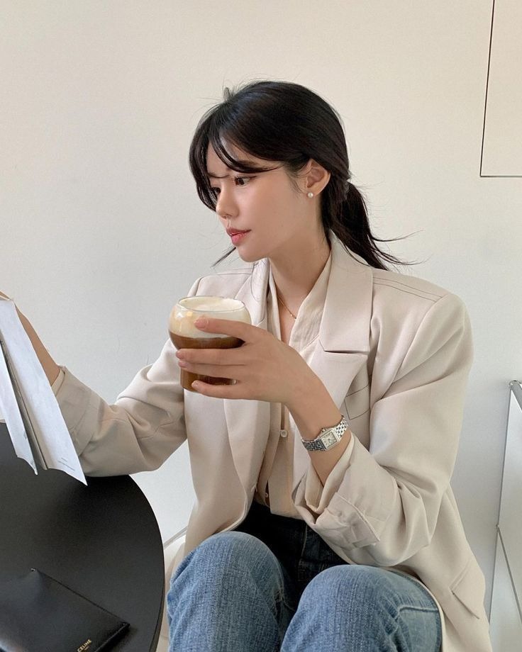 3 việc khiến bạn đã nghèo lại nghèo hơn- Ảnh 1.