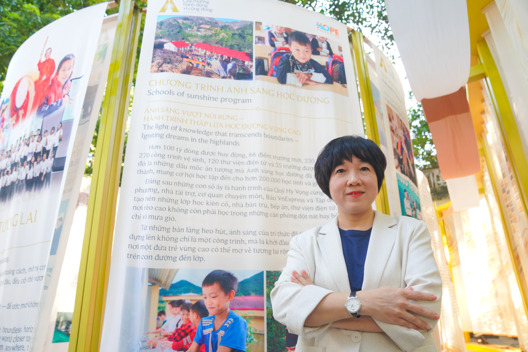 Những lớp học chạy mưa, lạnh co ro khi mùa Đông tới: 7 năm, hơn 100 tỷ đồng đã tạo ra 'phép màu'- Ảnh 2. Những lớp học chạy mưa, lạnh co ro khi mùa Đông tới: 7 năm, hơn 100 tỷ đồng đã tạo ra 'phép màu'- Ảnh 2.