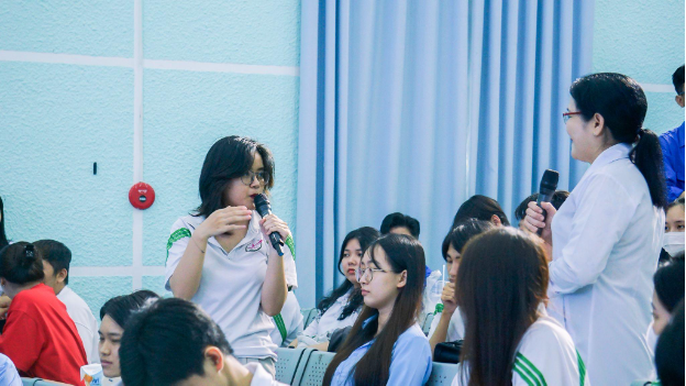 Lan tỏa Chuyện kh&oacute; n&oacute;i to đến h&agrave;ng ng&agrave;n sinh vi&ecirc;n Cần Thơ tại Fiesta Tour - Ảnh 2.