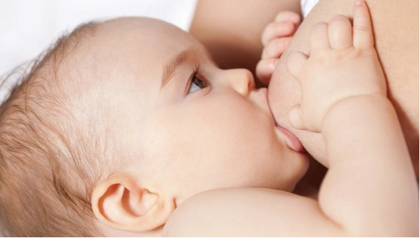 Tưởng thoát bẫy vi nhựa nhưng 5 hiểu lầm dưới đây khi chọn bình mới đáng báo động - Ảnh 3. Tưởng thoát bẫy vi nhựa nhưng 5 hiểu lầm dưới đây khi chọn bình mới đáng báo động - Ảnh 3.