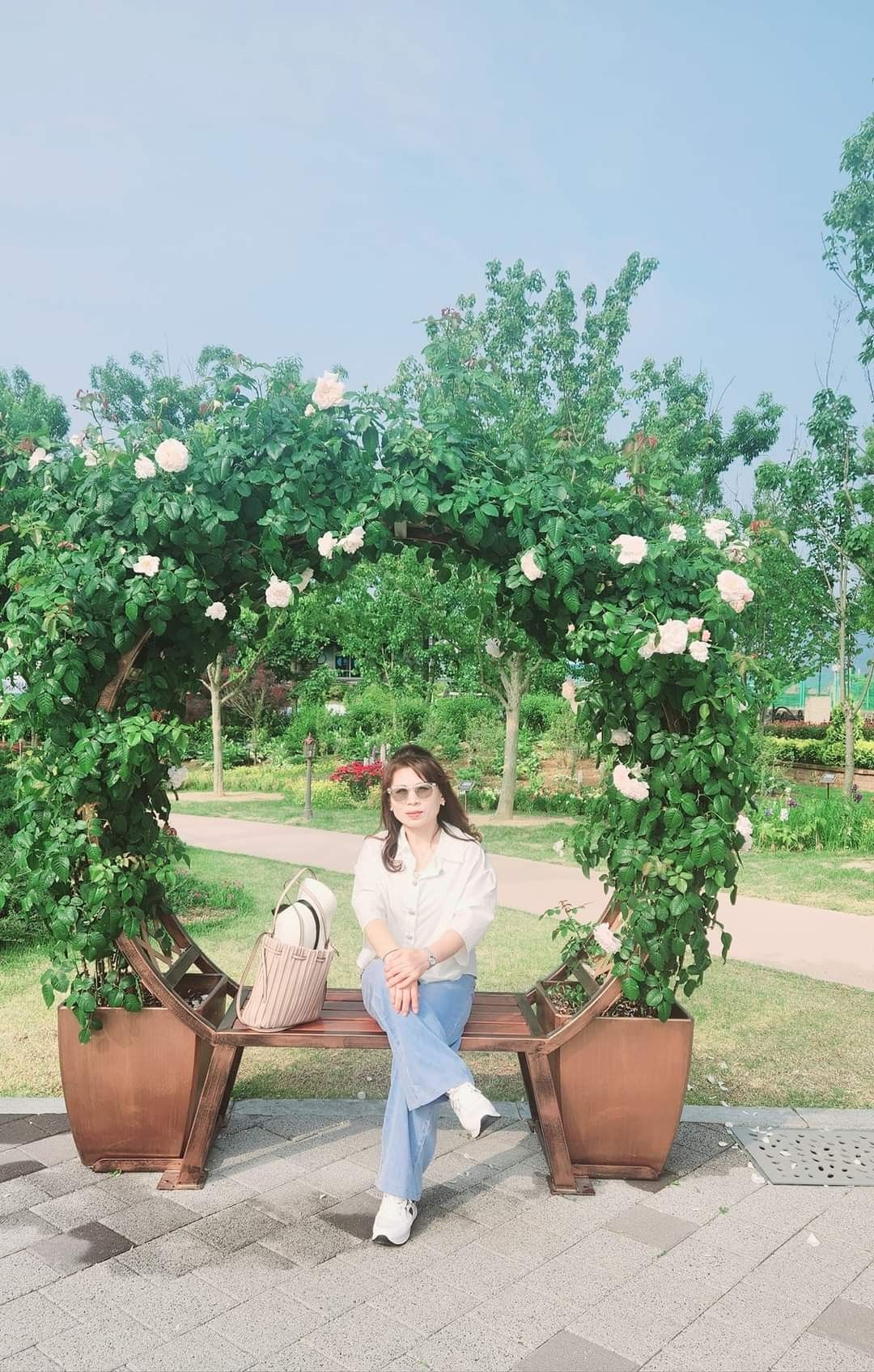 Sau 50 tuổi, có khoản tiết kiệm này thì đừng tích nữa: Tiền phải lưu động để đời bớt trì trệ - Ảnh 1.