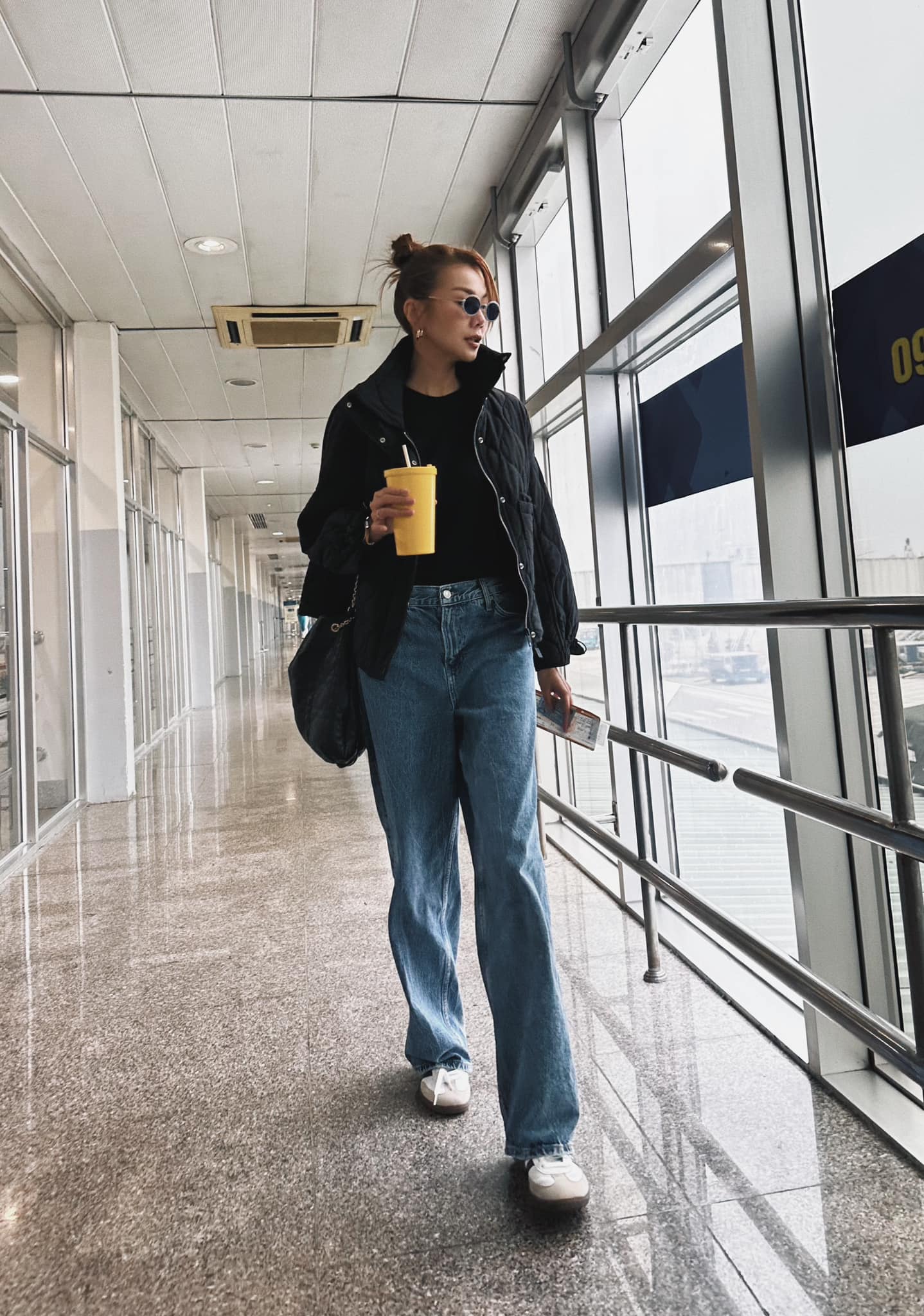 Phụ nữ trên 40 tuổi muốn mặc quần jeans đẹp thì hãy học Phạm Thanh Hằng, đảm bảo sành điệu suốt 4 mùa - Ảnh 3.