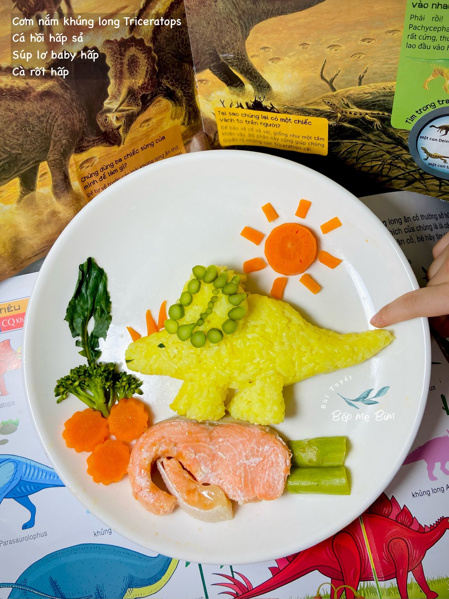 Mẹ nhà người ta trong truyền thuyết: Dựng nguyên “vũ trụ khủng long” trong mâm cơm, bé trai ngỡ như bước vào phim hoạt hình mỗi giờ ăn- Ảnh 8.