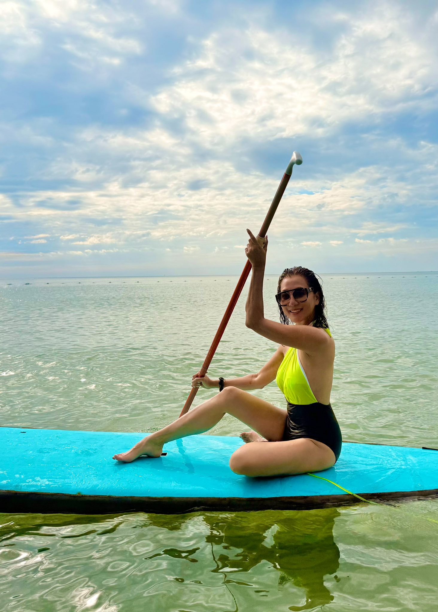 MC Kỳ Duyên khoe thân hình thon chắc ở tuổi 60 khiến ai nấy trầm trồ: Bí quyết đơn giản gói gọn trong 4 từ phụ nữ trung niên nên học hỏi- Ảnh 3.