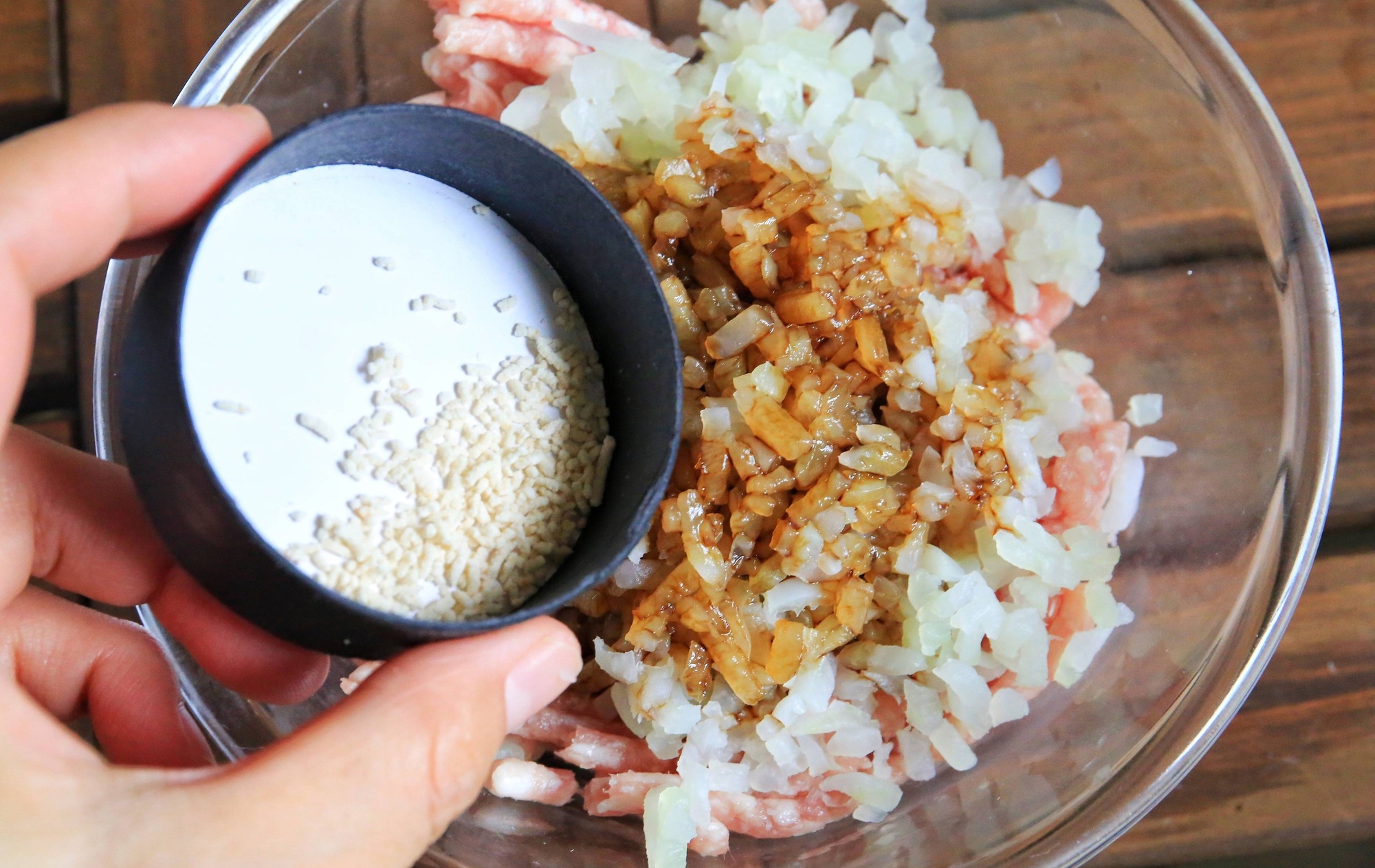 Củ cải trắng rẻ tiền hóa Củ cải trắng rẻ tiền hóa