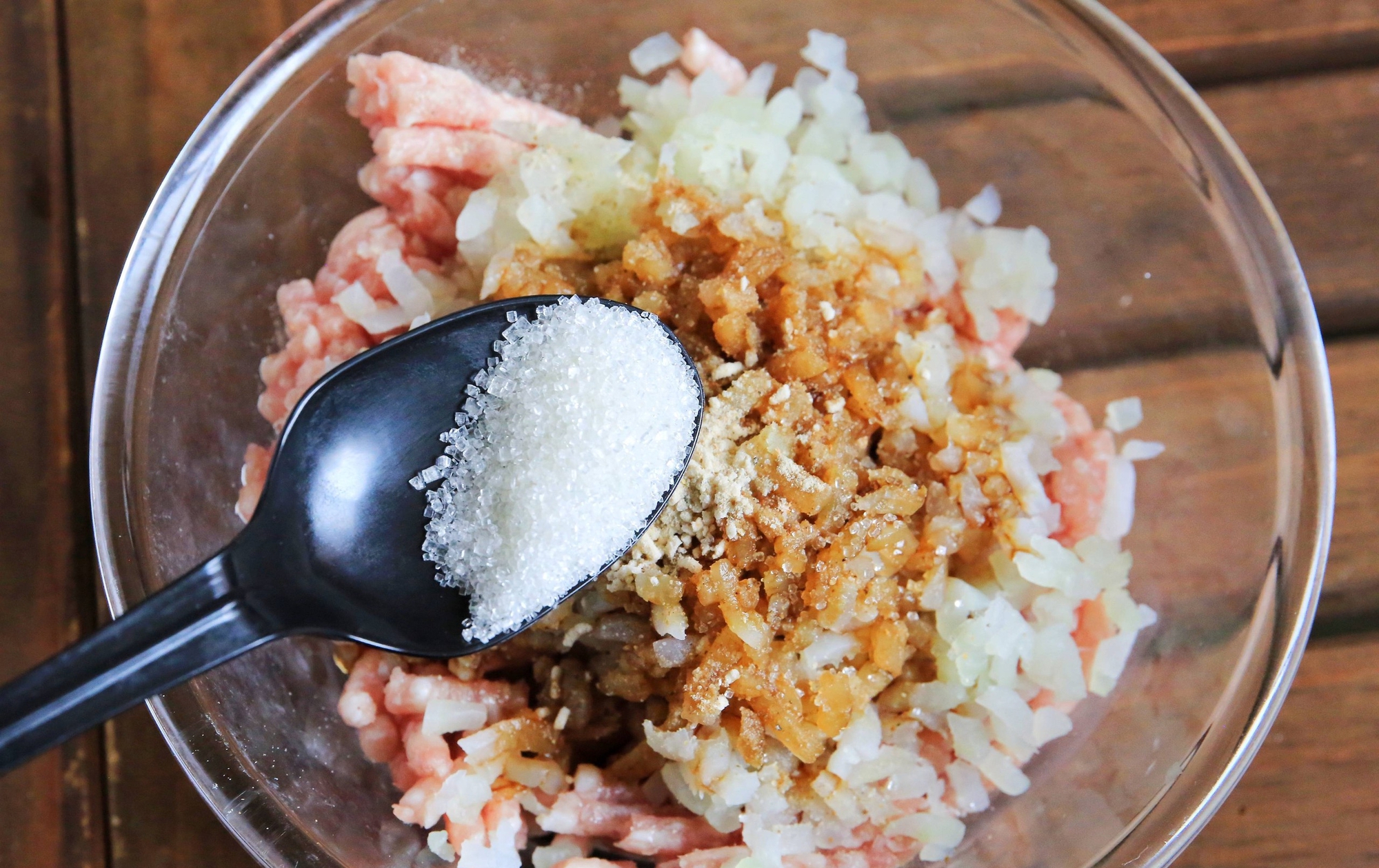 Củ cải trắng rẻ tiền hóa Củ cải trắng rẻ tiền hóa