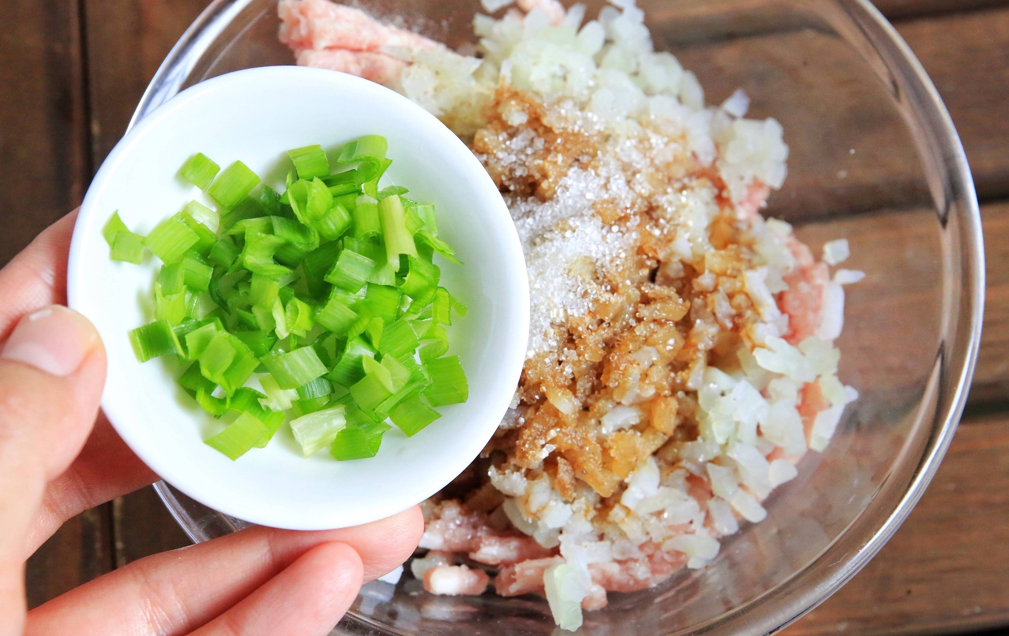 Củ cải trắng rẻ tiền hóa Củ cải trắng rẻ tiền hóa