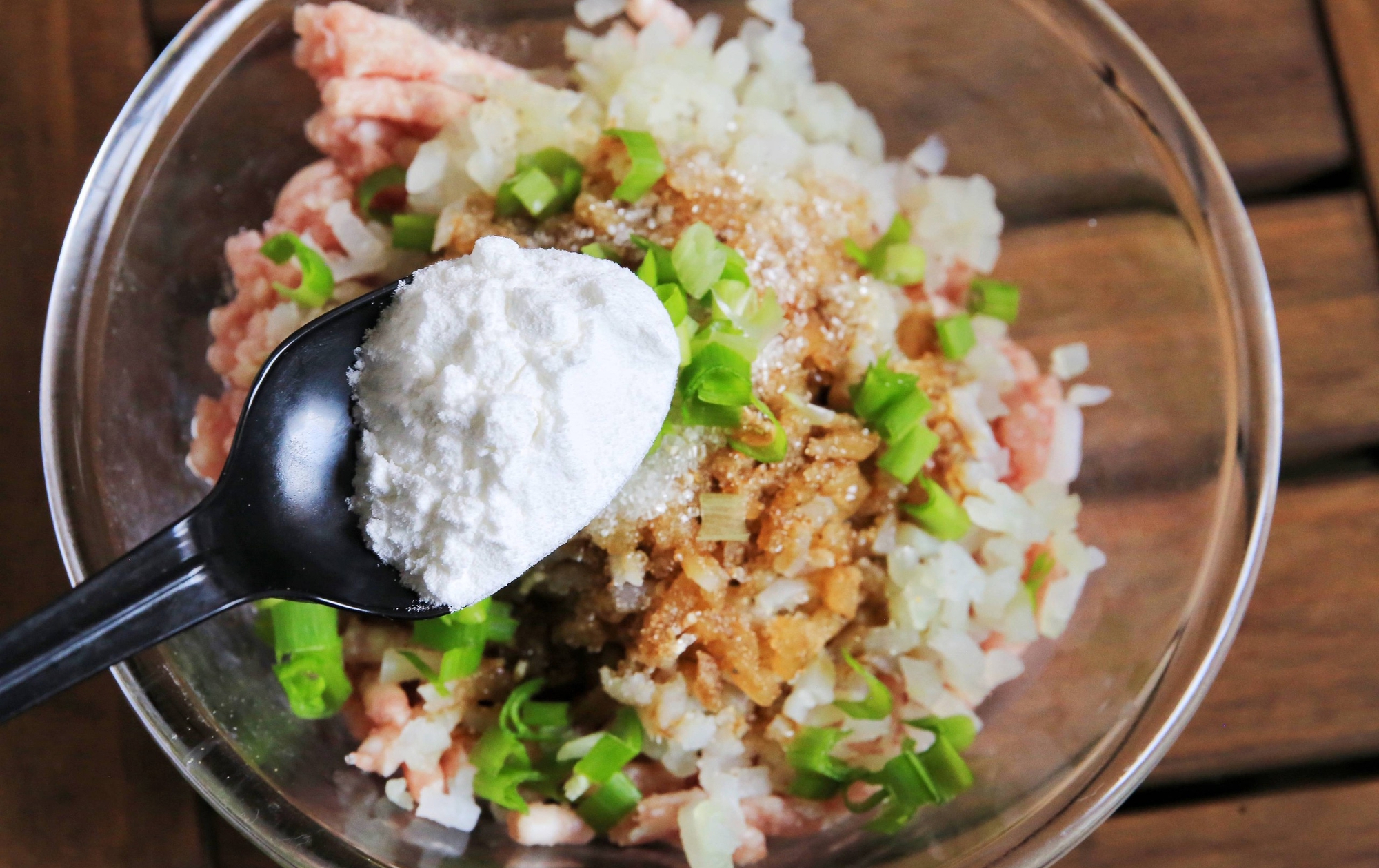 Củ cải trắng rẻ tiền hóa Củ cải trắng rẻ tiền hóa