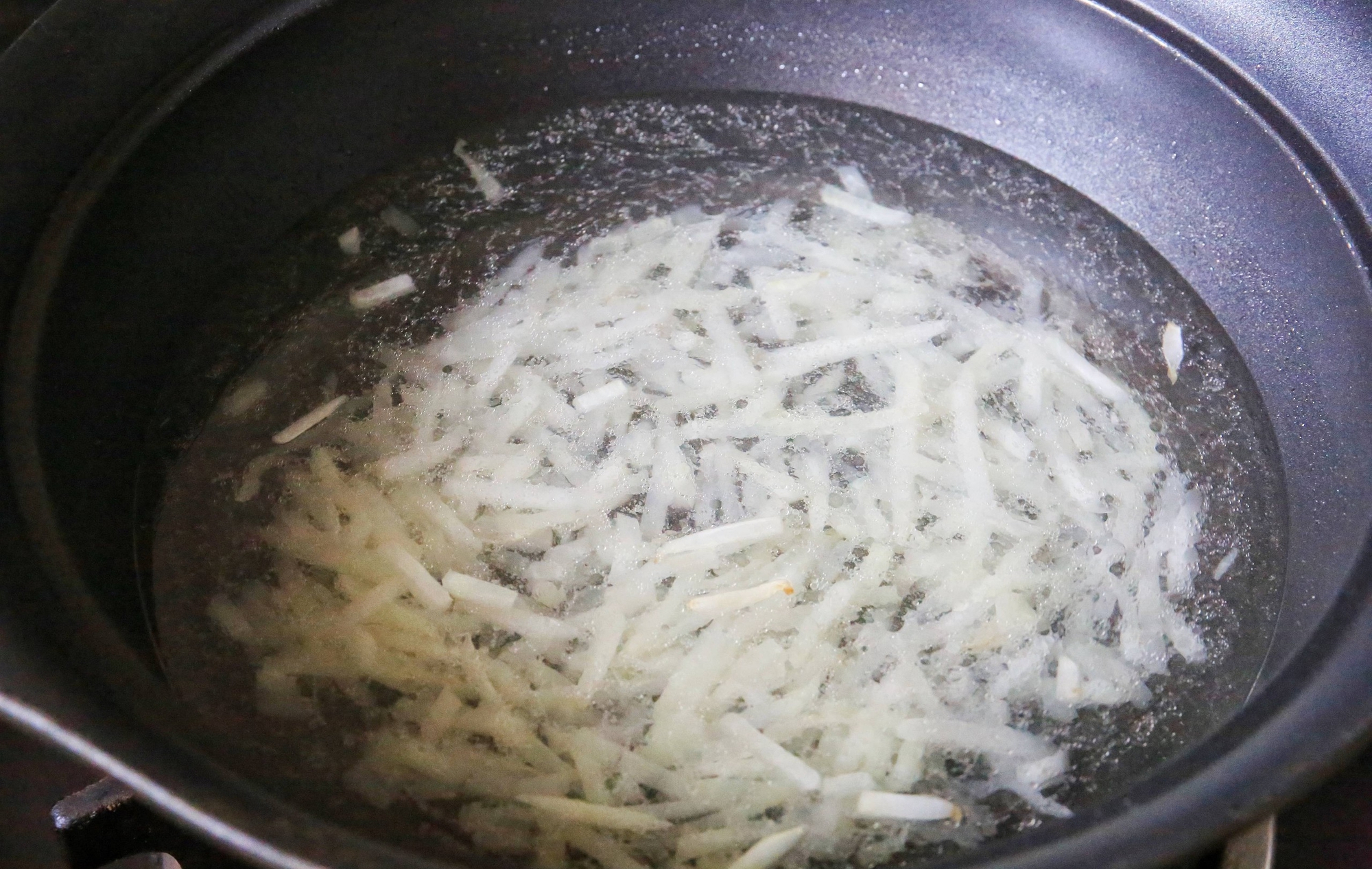 Củ cải trắng rẻ tiền hóa Củ cải trắng rẻ tiền hóa