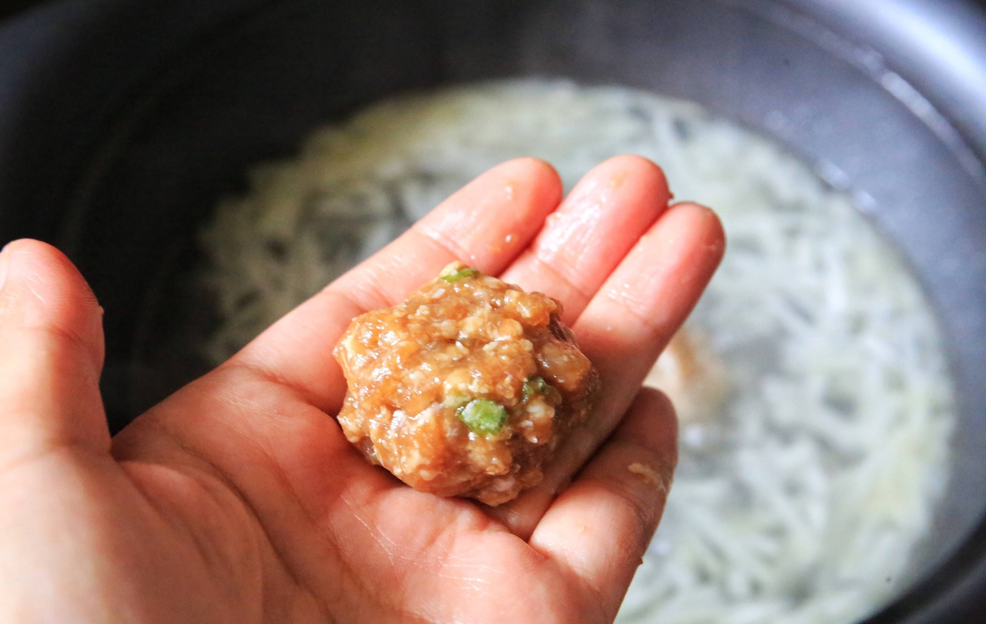 Củ cải trắng rẻ tiền hóa 