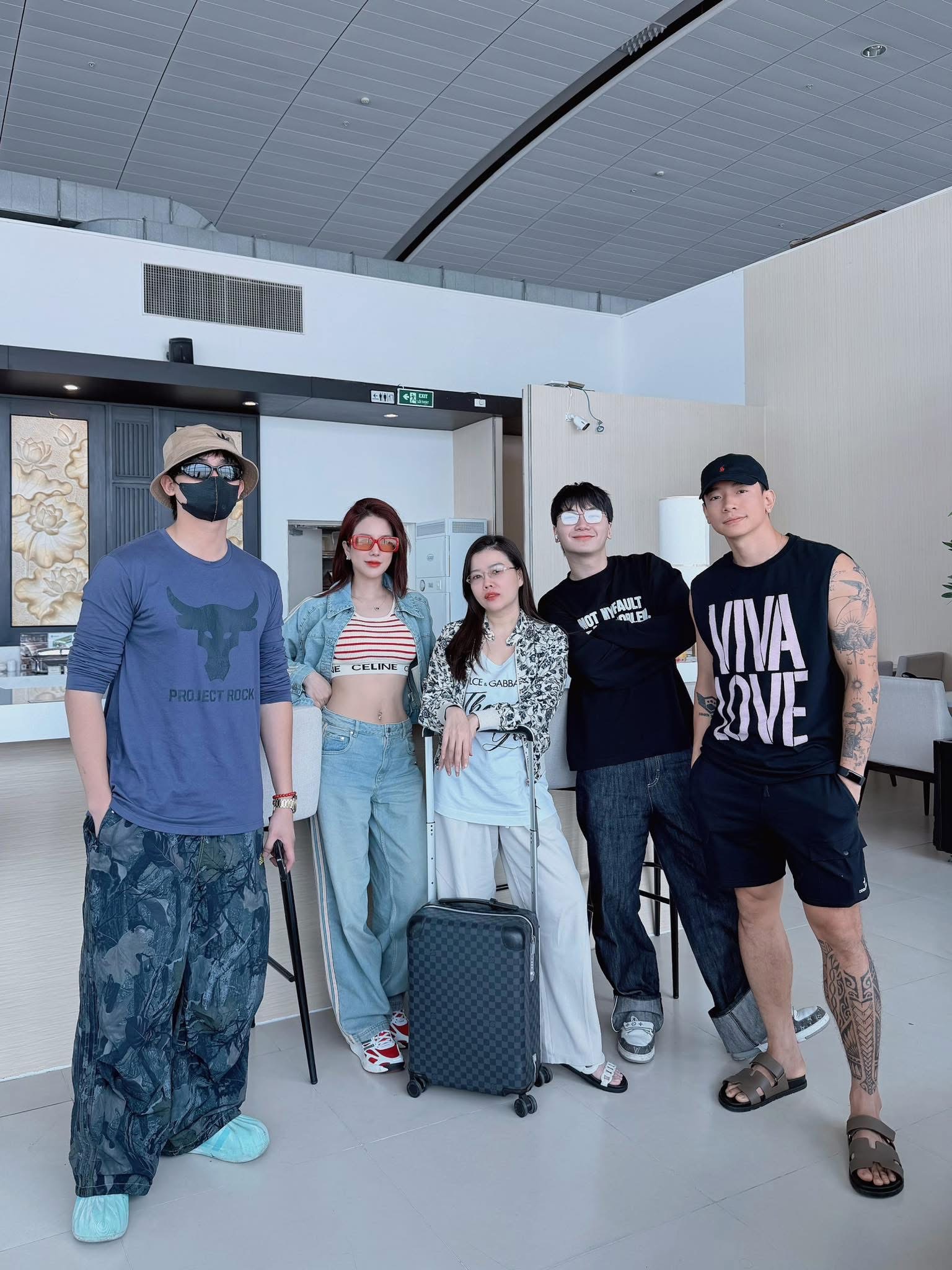 Chung kết Miss Universe: Hương Giang có chia sẻ đầu tiên sau khi bị loại sốc, Top 5 chính thức lộ diện!- Ảnh 16.