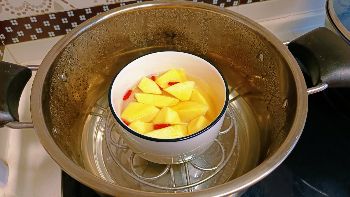 Nấu táo với nguyên liệu này để kiểm soát đường huyết, bổ phổi, tăng cường tỳ vị, phòng ngừa ho mùa đông! Món ăn này dễ làm và ngon. - Ảnh 6.