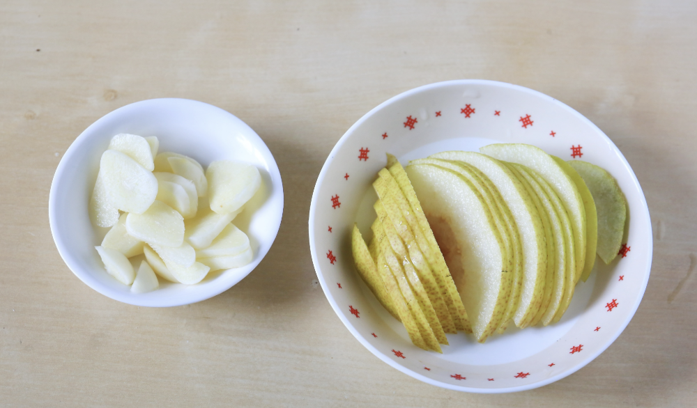 Chân gà sốt Thái hương lê: Món 