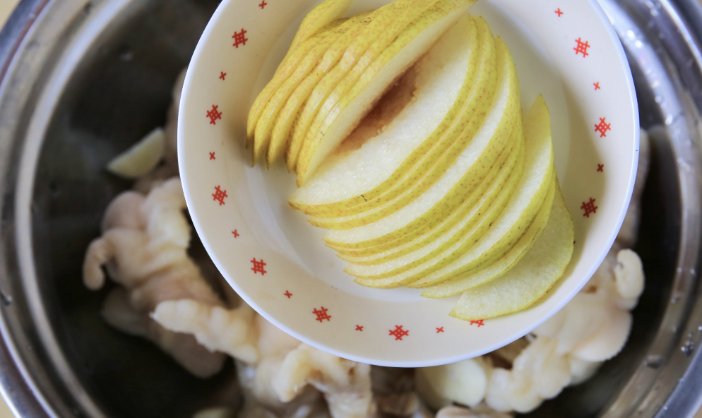 Chân gà sốt Thái hương lê: Món 