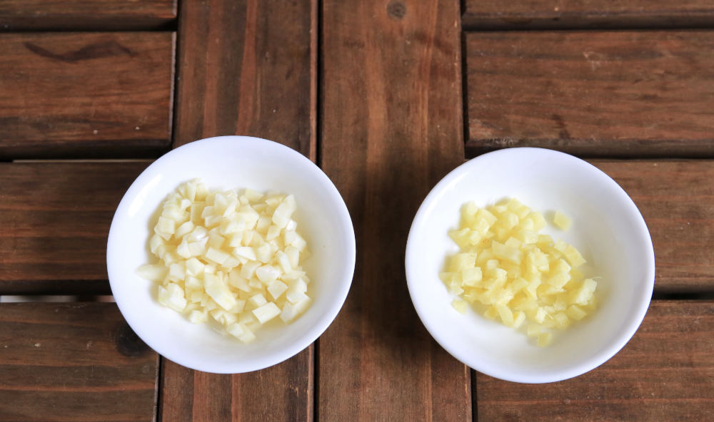 Mẹ làm sườn hấp bí ngô kiểu này, cả nhà ăn sạch nồi, con nhỏ cũng mê - Ảnh 3. Mẹ làm sườn hấp bí ngô kiểu này, cả nhà ăn sạch nồi, con nhỏ cũng mê - Ảnh 3.