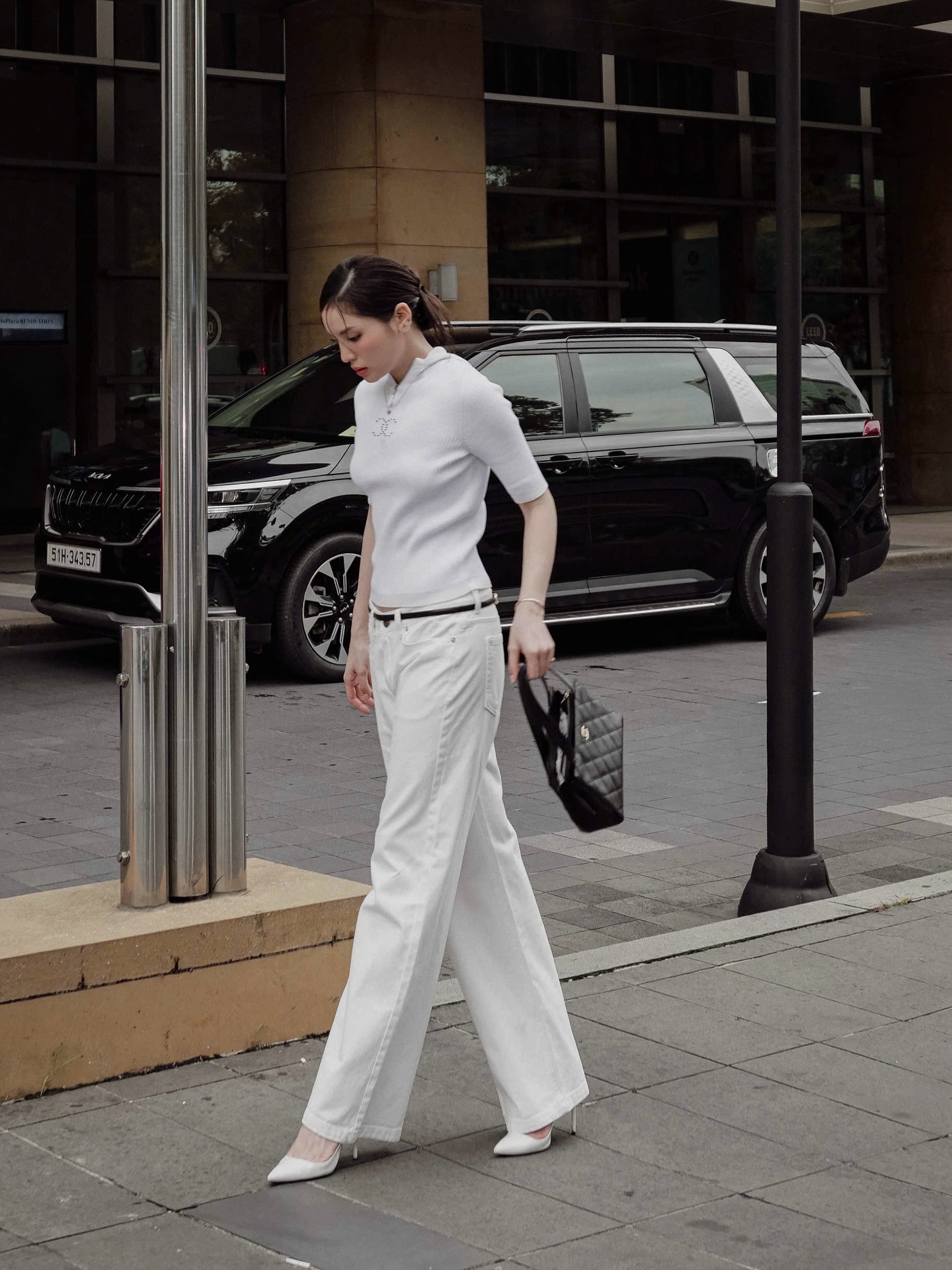 24 giây đưa Kỳ Duyên lên sánh ngang với Kendall Jenner- Ảnh 9.