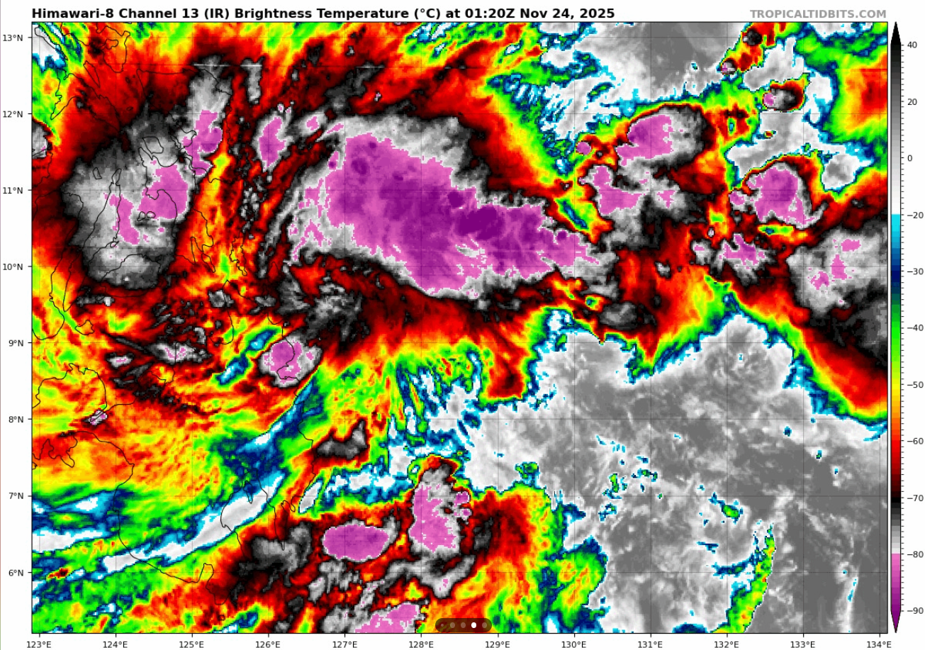 Cảnh báo bão số 15 (Koto) sắp đổ bộ Biển Đông và sức mạnh dự kiến như thế nào - Ảnh 2.